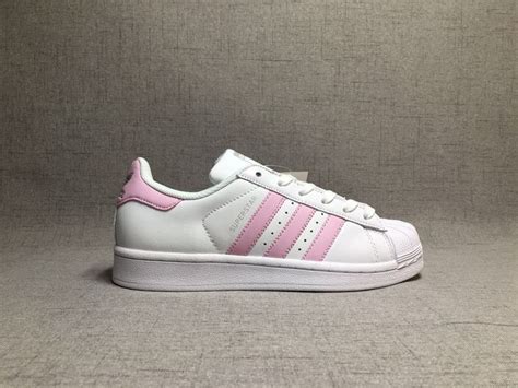 adidas supercolor rose pale.